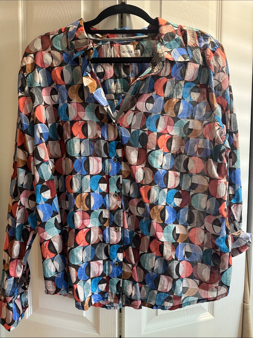 NIC+ZOE Multicolor Geometric Circle-Print Button Down in Blue, Red, Teal, Brown